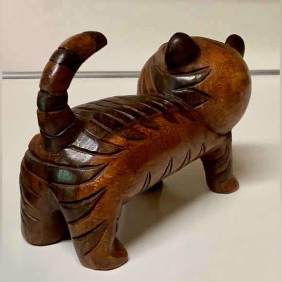 Vintage Mid Century Antique Solid Hand Carved Baby Tiger Cat Figurine Sculpture - Picture 3 of 16